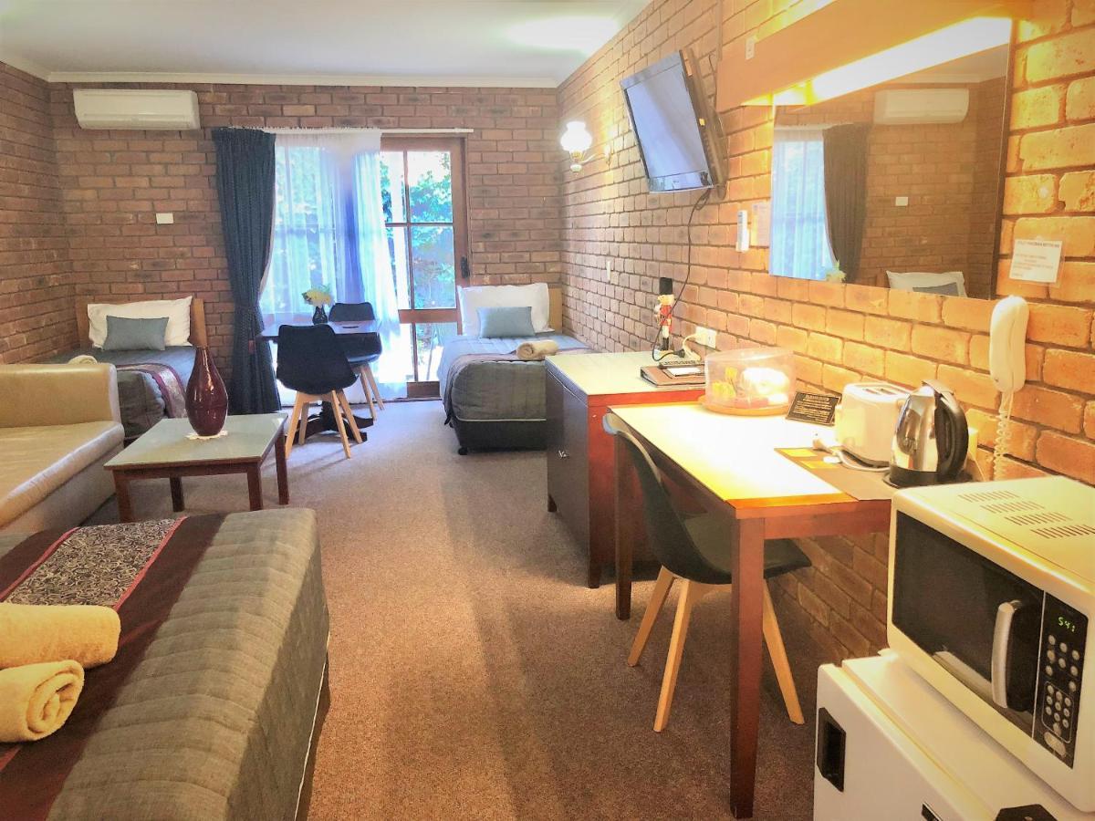Jolly Swagman Motor Inn Euroa Ngoại thất bức ảnh