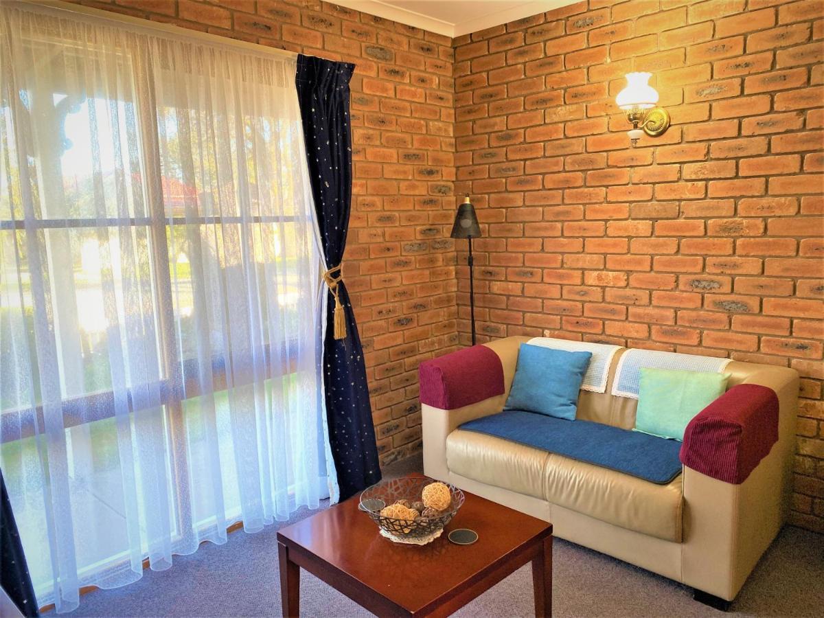 Jolly Swagman Motor Inn Euroa Ngoại thất bức ảnh